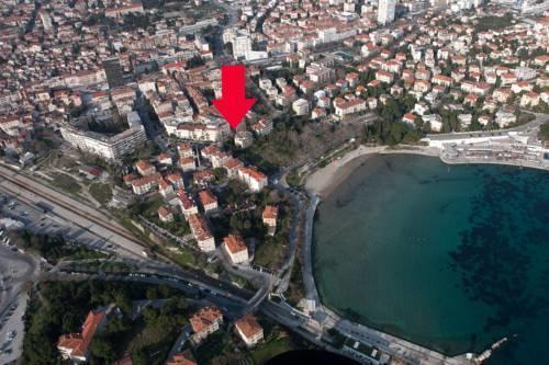 Apartment Vicenco Top Location Split Eksteriør billede